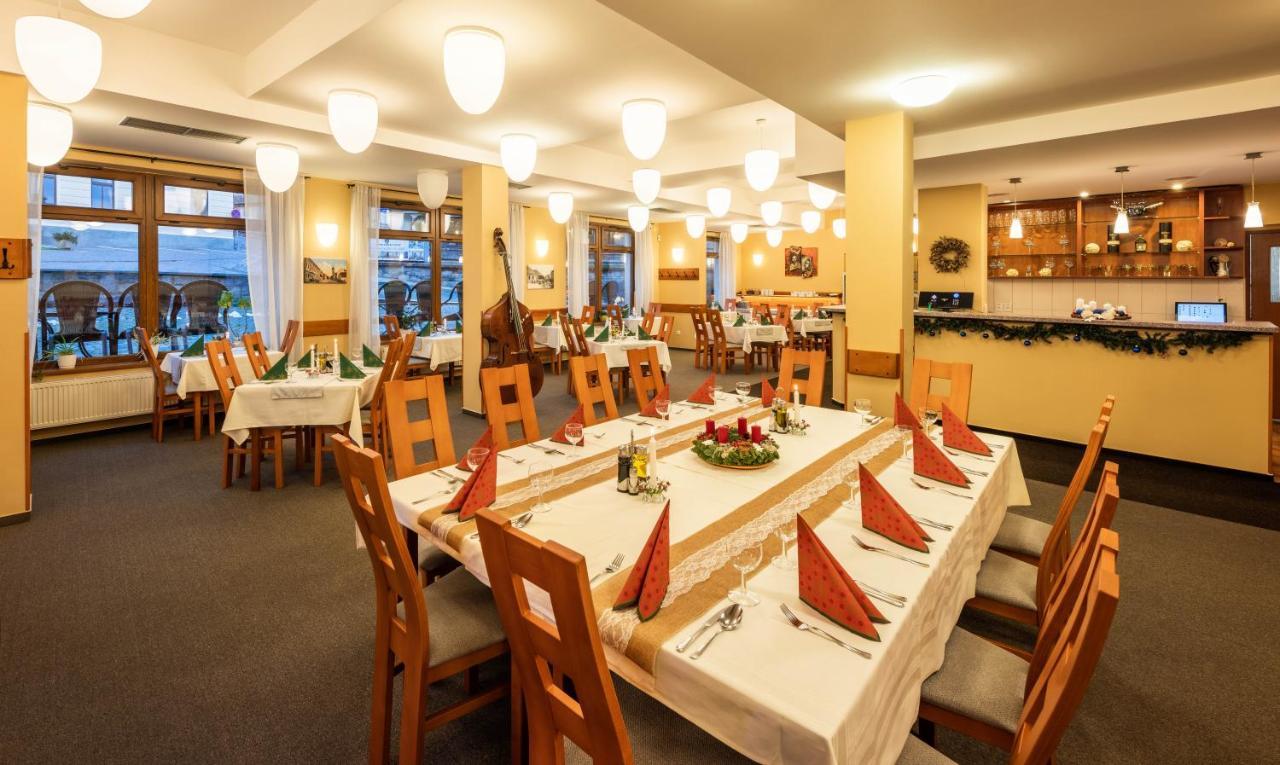 Zavis Z Falkenstejna Hluboká nad Vltavou Kültér fotó